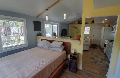 Greenville House | River views from Bed! Walk to Uptown & ECU