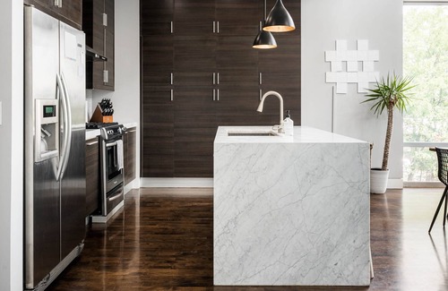 Pulaski Park Apartment | River West | Trendy Artists Loft w/Rooftop Oasis