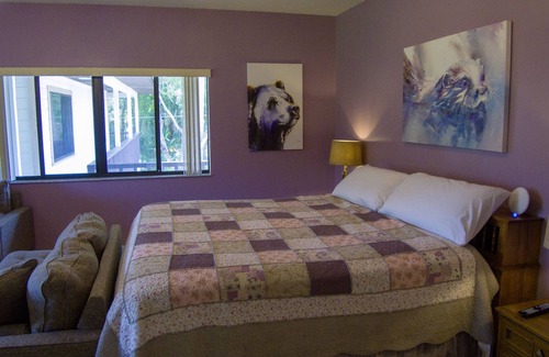 Astor Cabin | Riverbend Lodge- Special Discounts October/November 2025! BOOK NOW!