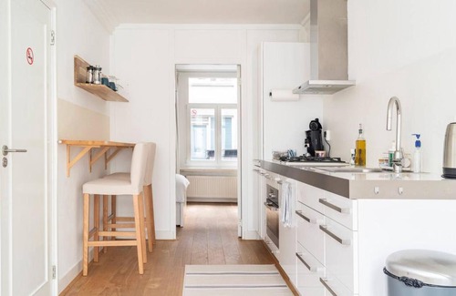 De Weteringschans House | Riverbridge Suite - Historic Center Canal District