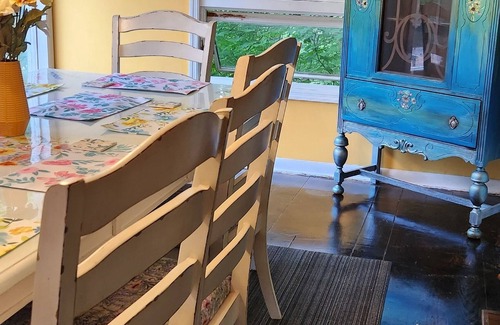 Austral Bed & Breakfast | Riverdell Arts Gatsby Room