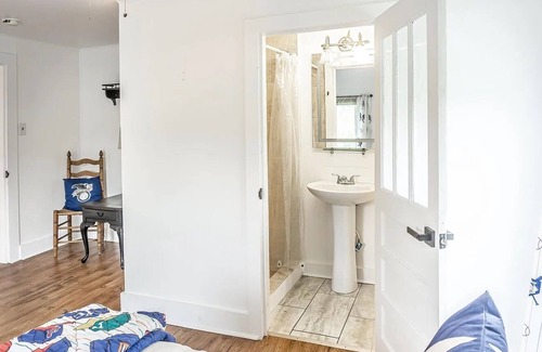 Greeneville Other | Riverfront 1800s Stagecoach Inn! Completely remodeled with 5 beds/5 baths