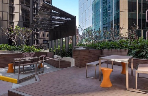 Brisbane Central Business District Apartment | Riverfront Bridge View/CBD Heart/FREE Parking/2BED