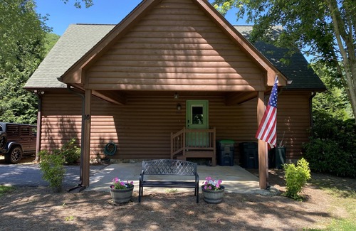 Hiawassee Cabin | Riverfront Cabin! Mountain Views, Pool, Hot Tub, Fishing, Tubing, Fire Pit, WIFI