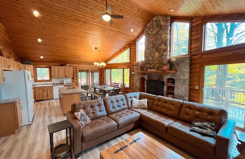 Thompsonville House | Riverfront Cabin Retreat – Sleeps Up to 18 on the Betsie River
