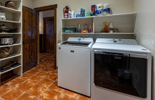San Juan River Village Cabin | Riverfront | Close to Skiing, New Hot Tub!