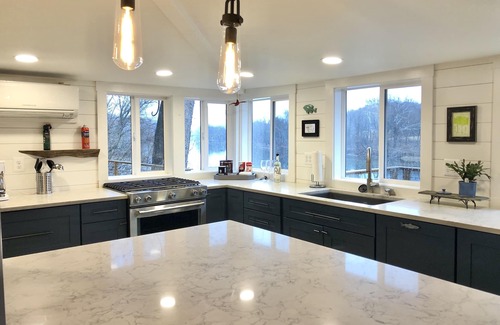 Berryville House | Riverfront Getaway w/Breathtaking Views!