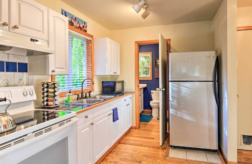 Gold Bar Cabin | Riverfront Gold Bar Cabin Near Stevens Pass!
