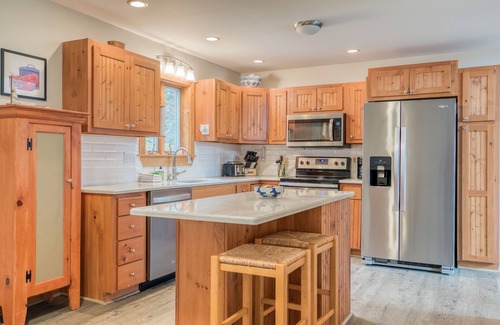 Stockton Springs House | Riverfront home w/deck, amazing views & firepit - near the best of Maine