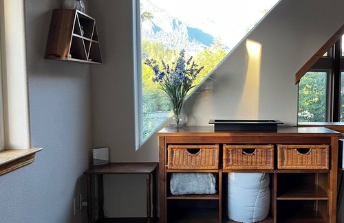 Gold Bar House | Riverfront home out your back door! Ski, Hike, Kayak, Beach, BBQ, Hammock, Relax
