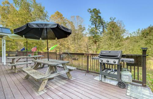 Bridgewater Corners House | Riverfront Home with Hot Tub Near Killington Resort
