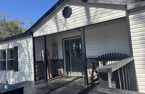 Bell House | Riverfront Lodge and Outdoor Retreat 5-bedroom on 13 acres