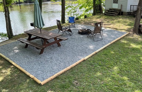 Alderson House | RiverGene River Camp: 2br,1bth Private River Access
