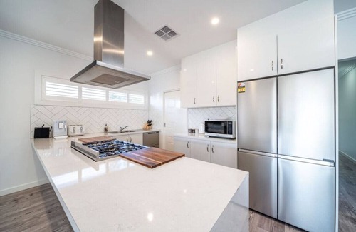 Riverglades House | ★Riverglades View★RIVERFRONT✔︎WiFi✔︎4BR✔︎Family✔︎