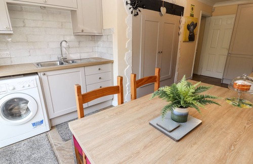 Dyserth Cottage | Riverlea