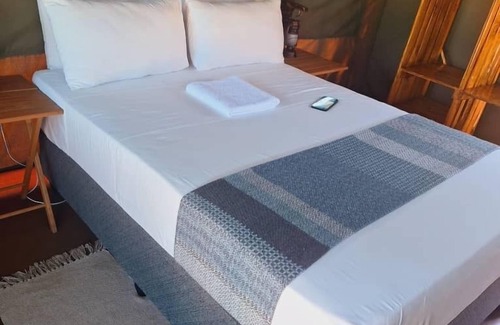 Shakawe House | RiverScape Inn Tented Guest House