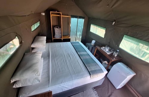 Shakawe House | RiverScape Inn Tented Guest House