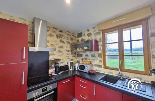 Saint-Georges-sur-Erve Cottage | Riverside Cottage with Fireplace, Fishing & Nature Trails - Sleeps 4