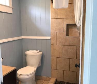 Chimney Rock Hotel | Riverside Lodge at Chimney Rock