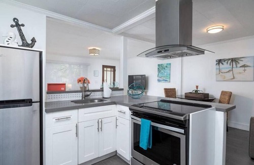 Riverside Park Apartment | Riverside Park Tropical Flat #1 Charming apartment in lovely Fort Lauderdale.