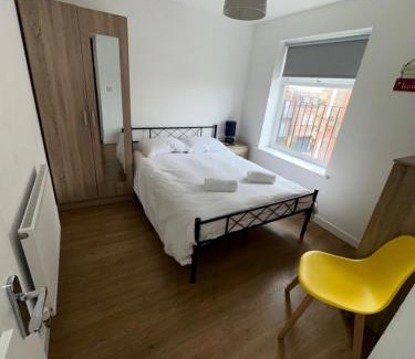 Liverpool Apartment | Riverside Relax 1 bedroom near Airport and City Centre PL