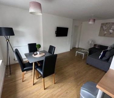 Liverpool Apartment | Riverside Relax 1 bedroom near Airport and City Centre PL