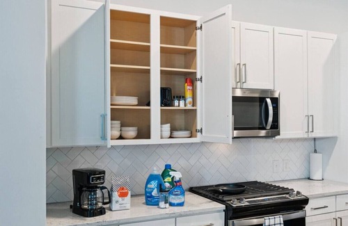 Yamacraw Village Apartment | Riverside Retreat | 2BR w/Balcony & Pool Access!