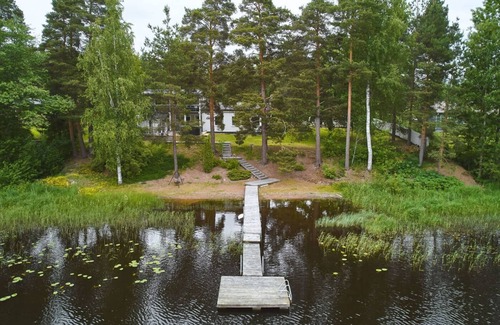 Kouvola Villa | Riverside retreat for up to 12 guests