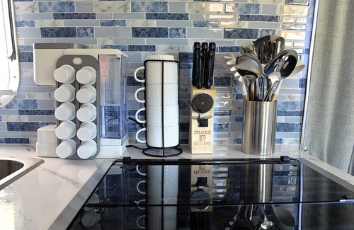 Bastrop House | Riverside Retreat in Restored Airstream