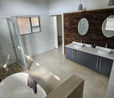 Bronkhorstspruit Apartment | Riverside Self-Catering Accommodation
