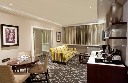 Vanderbijlpark Hotel | Riverside Sun