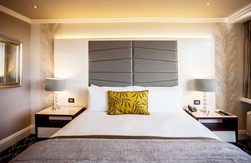 Vanderbijlpark Hotel | Riverside Sun
