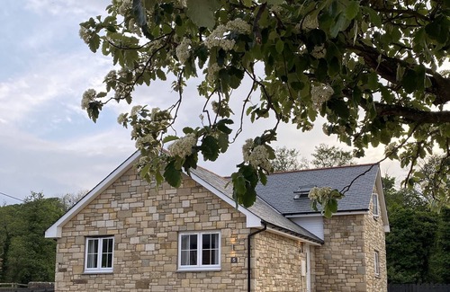 Wooler House | Riverside View Wooler. Luxury, large, modern house with hot tub
