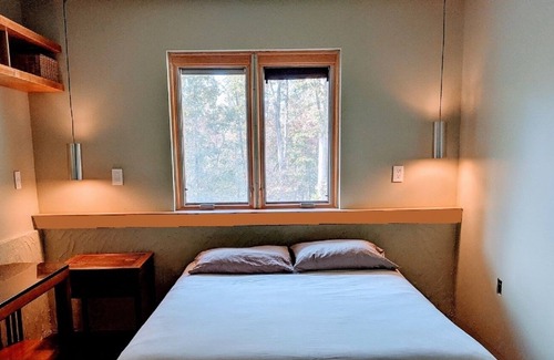 Kingston House | Riverten - Gated Executive Retreat on 16 acres - 200 per night