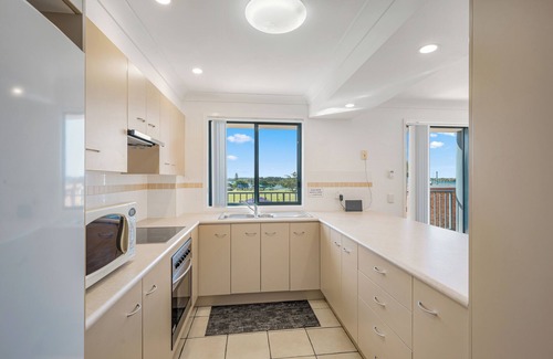 Port Macquarie Apartment | Riverview 13: 2 BR, 1 BA Apartment in Port Macquarie, Sleeps 4