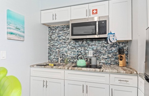 Melbourne Apartment | Riverview Green: Downtown Melbourne Apartment