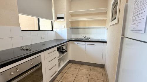 Kalbarri Apartment | Riverview Kalbarri 84 | Poolside | Pool | Sleeps 5