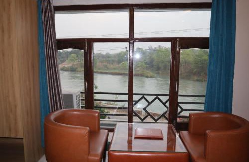 Mayapur Hotel | Riverview Resort