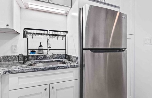 Edgewater House | Riverview Retreat on Warehouse Creek - sleeps 6