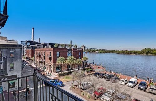 Historic District - North House | Riverview Terrace