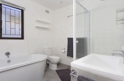 Rooiels Apartment | Riverview Villa - Two Bedroom Apartment, Sleeps 6