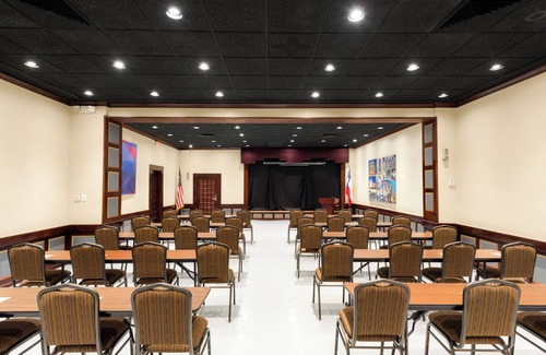 Main - Military Plaza House | RiverWalk Plaza - Junior Suite King