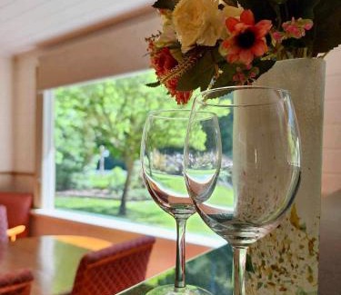 East Warburton House | Riverwood Cottage, accessible accommodation
