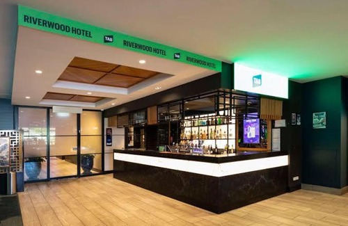 Riverwood Hotel | Riverwood Hotel - Adults Only