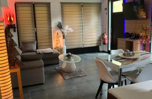 Comblain-au-Pont Ski Chalet | Riviera Cottage