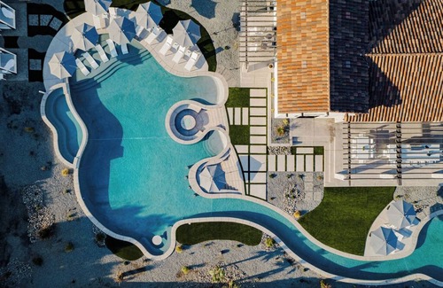 Bermuda Dunes House | Riviera – Lazy River Pool, Pickleball, Game Room!