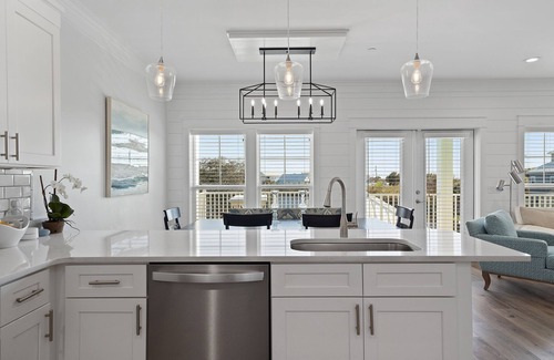 Fort Bay House | Riviera Sunrise - Chic, Modern, Pool and Beach Access