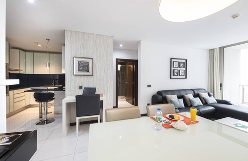 Luanda Hotel | RK Suite Hotel