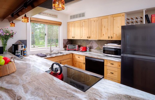 Teton Village Condo | RMR: Sleeping Indian West #4 Condo in Teton Village