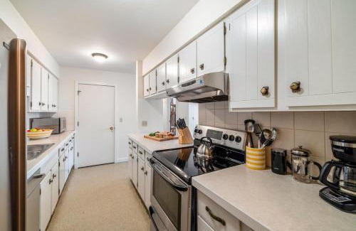 Teton Village Apartment | RMR: Teewinot C3 Condo in Teton Village